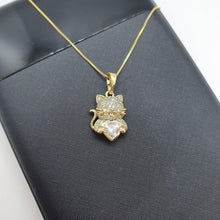 Load image into Gallery viewer, 14 K Gold Plated cat pendant with white zirconium - BIJUNET