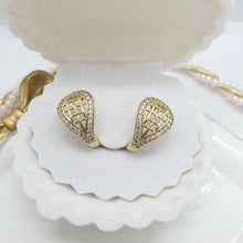 Load image into Gallery viewer, 14 K Gold Plated earrings with white zirconium - BIJUNET
