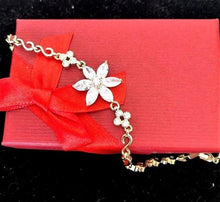 Load image into Gallery viewer, 14 K Gold Plated flower bracelet with white zirconium - BIJUNET
