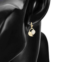 Charger l'image dans la galerie, 14 K Gold Plated leaf pendant and earrings set with white zirconium - BIJUNET