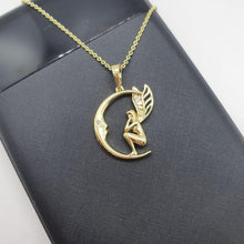 Charger l'image dans la galerie, 14 K Gold Plated Moon Fairy pendant with white zirconium - BIJUNET