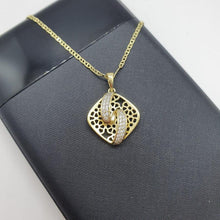 Load image into Gallery viewer, 14 K Gold Plated pendant with white zirconium - BIJUNET