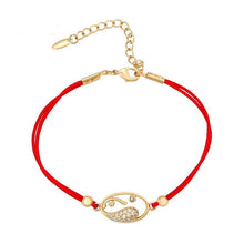 Cargar imagen en el visor de la galería, 14 K Gold Plated red string bracelet with white zirconium - BIJUNET