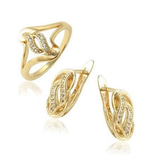 Charger l'image dans la galerie, 14 K Gold Plated ring and earrings set with white zirconium - BIJUNET