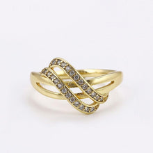 Cargar imagen en el visor de la galería, 14 K Gold Plated ring and earrings set with white zirconium - BIJUNET