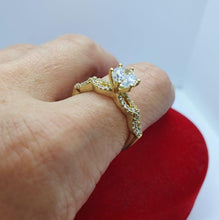 Load image into Gallery viewer, 14 K Gold Plated ring with white zirconium - BIJUNET