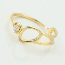 Charger l'image dans la galerie, 14 K Gold Plated ring with white zirconium - BIJUNET