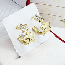 Cargar imagen en el visor de la galería, 14 K Gold Plated stars earrings with white zirconium - BIJUNET