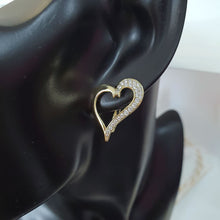 Load image into Gallery viewer, 14kgoldplatedheartearrings1