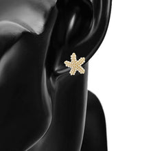 Charger l'image dans la galerie, 14 K Gold Plated starfish earrings with white pearly beads