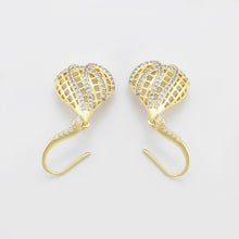 Cargar imagen en el visor de la galería, Gold-Plated-luxury-drop-earrings-with-white-zirconia