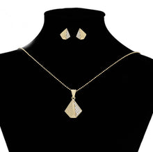 Cargar imagen en el visor de la galería, 14 K Gold Plated pendant and earrings set with white zirconia