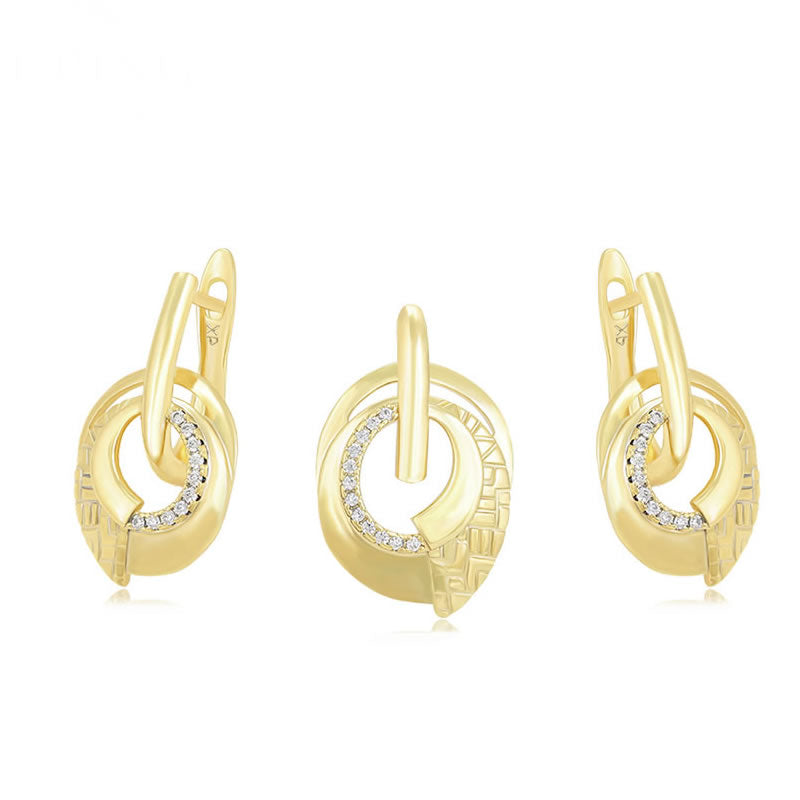 14 K Gold Plated pendant and earrings set with white zirconia