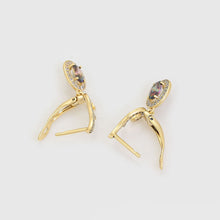 Charger l&#39;image dans la galerie, 14 K Gold Plated drop earrings with coloured zirconia
