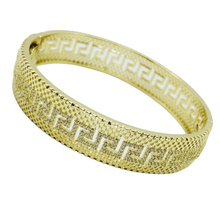 Load image into Gallery viewer, 14 K Gold Plated bangle with white zirconium - BIJUNET
