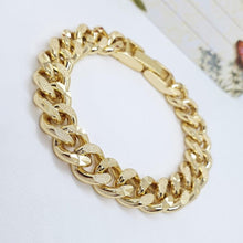 Load image into Gallery viewer, 14 K Gold Plated bracelet - BIJUNET

