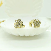 Cargar imagen en el visor de la galería, 14 K Gold Plated butterfly earrings with white zirconium - BIJUNET
