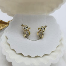 Charger l&#39;image dans la galerie, 14 K Gold Plated cat earrings with white zirconium - BIJUNET
