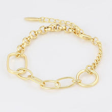 Load image into Gallery viewer, 14 K Gold Plated chain bracelet - BIJUNET

