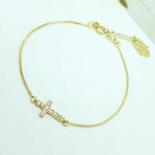 Load image into Gallery viewer, 14 K Gold Plated cross bracelet with white zirconium - BIJUNET
