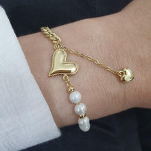 Load image into Gallery viewer, 14 K Gold Plated heart bracelet with white zirconium - BIJUNET
