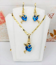 Cargar imagen en el visor de la galería, 14 K Gold Plated pendant and earrings heart angel set with light blue zirconium - BIJUNET
