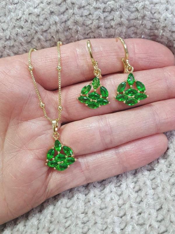 14 K Gold Plated pendant and earrings set with green zirconium - BIJUNET