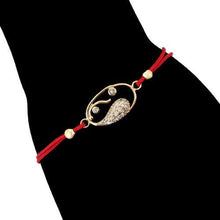 Charger l&#39;image dans la galerie, 14 K Gold Plated red string bracelet with white zirconium - BIJUNET
