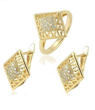 Cargar imagen en el visor de la galería, 14 K Gold Plated ring and earrings set with white zirconium - BIJUNET
