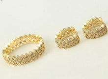 Cargar imagen en el visor de la galería, 14 K Gold Plated ring and earrings set with white zirconium - BIJUNET
