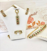Cargar imagen en el visor de la galería, 14 K Gold Plated ring, pendant, bracelet and earrings set with colored zirconium - BIJUNET
