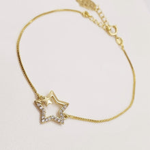Load image into Gallery viewer, 14 K Gold Plated star bracelet with white zirconium - BIJUNET

