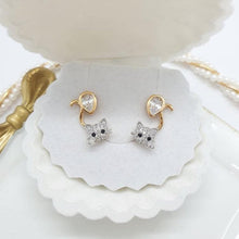 Charger l&#39;image dans la galerie, 18 K Gold and Rhodium Plated Cat earrings with white zirconium - BIJUNET
