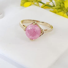 Charger l&#39;image dans la galerie, 14 K Gold Plated ring with pink zirconium - BIJUNET
