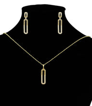 Charger l&#39;image dans la galerie, 14 K Gold Plated exquisite pendant and earrings set with white zirconia
