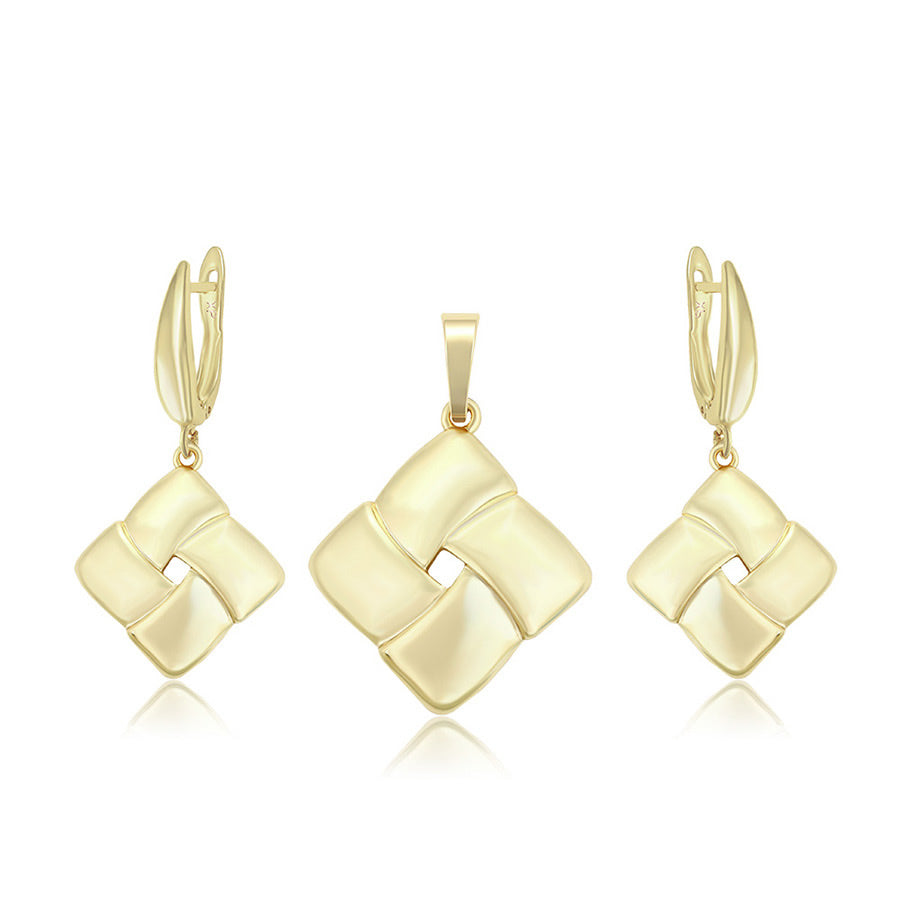 14 K Gold Plated pendant and earrings set